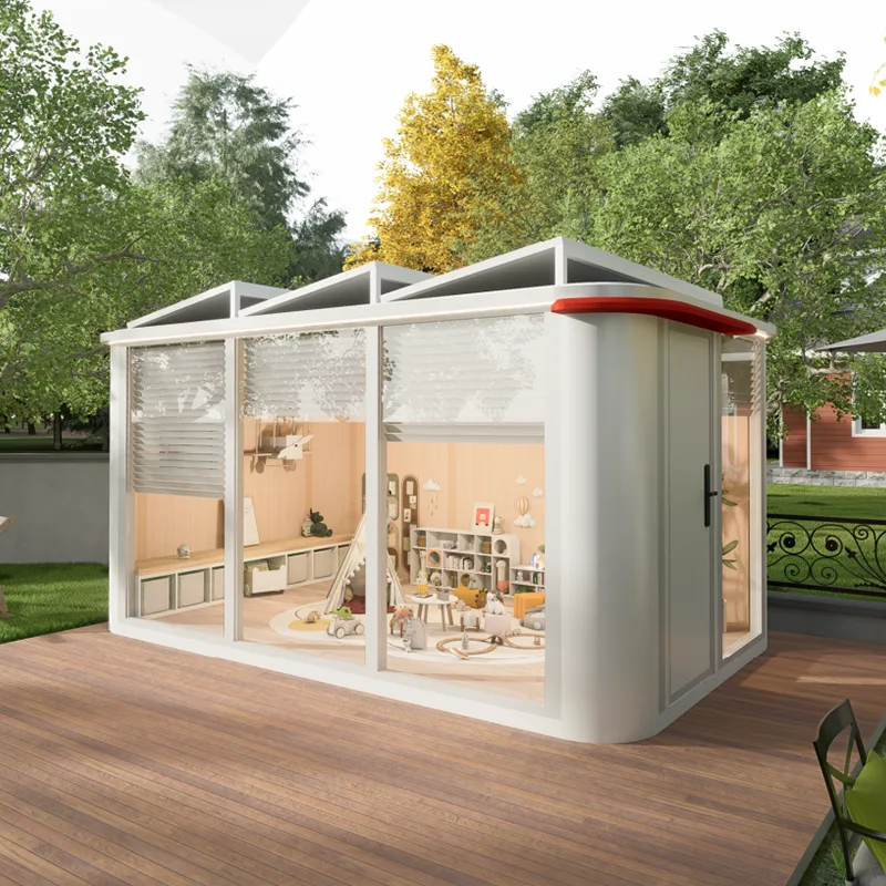 Prefabricata Courtyard Domus